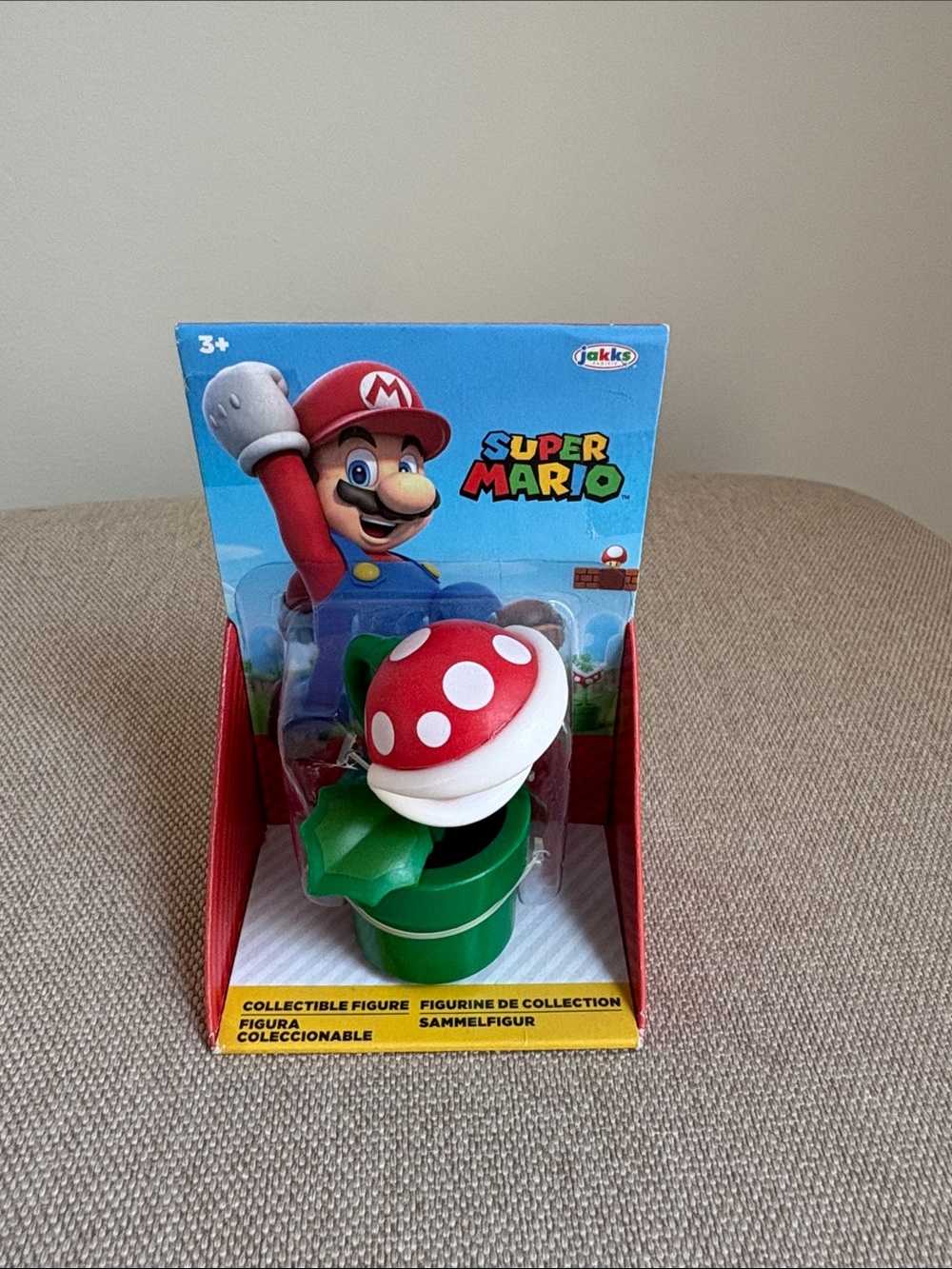 New! Nintendo Super Mario Piranha Plant Figure - Red, White & Green
